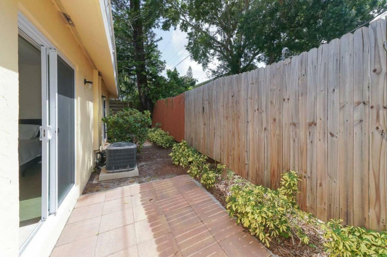 Lovely Cottage - Close To Siesta, Shops & Dining Sarasota Eksteriør billede